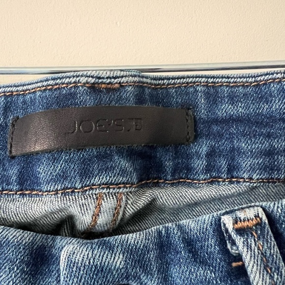 Joe’s Women’s Flawless The Provocateur Petite Bootcut Mid Rise Jean Size 27 - Picture 2 of 10